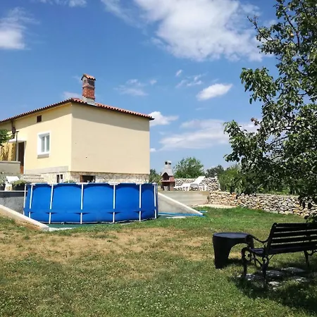 בית נופש Casa Mai Brovinje
